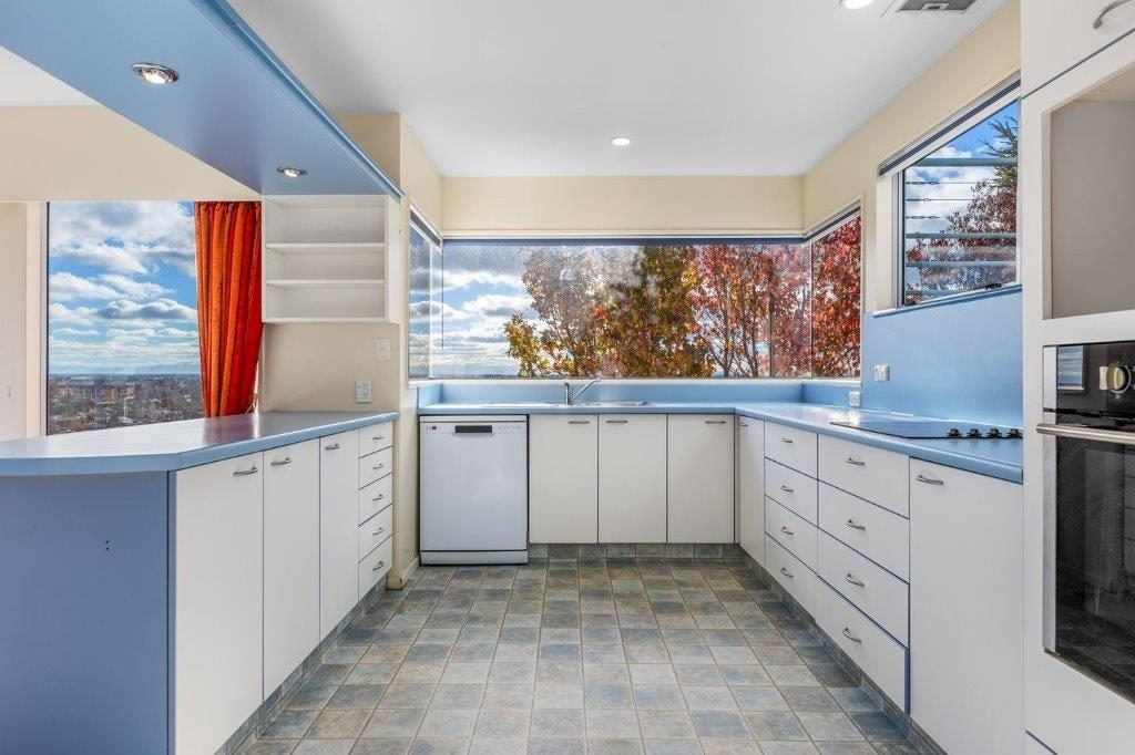 20 Woodlau Rise, Huntsbury, Christchurch - Carousel 2