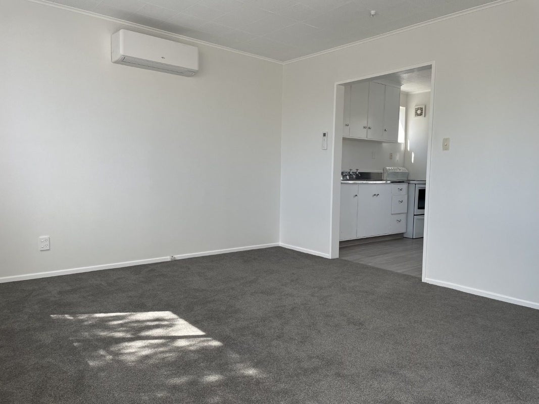 6/62 Martin Street, Wallaceville, Upper Hutt - Carousel 2