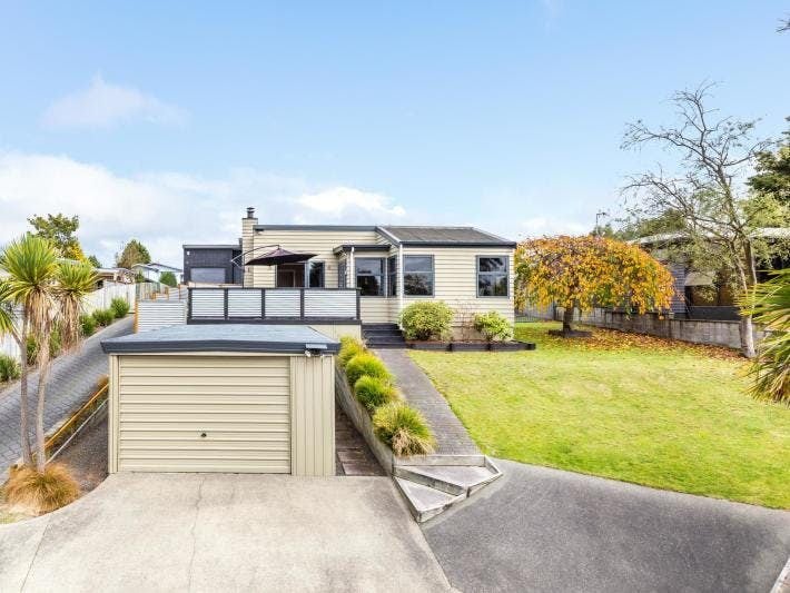 8 Puia Street, Tauhara, Taupo - Carousel 1