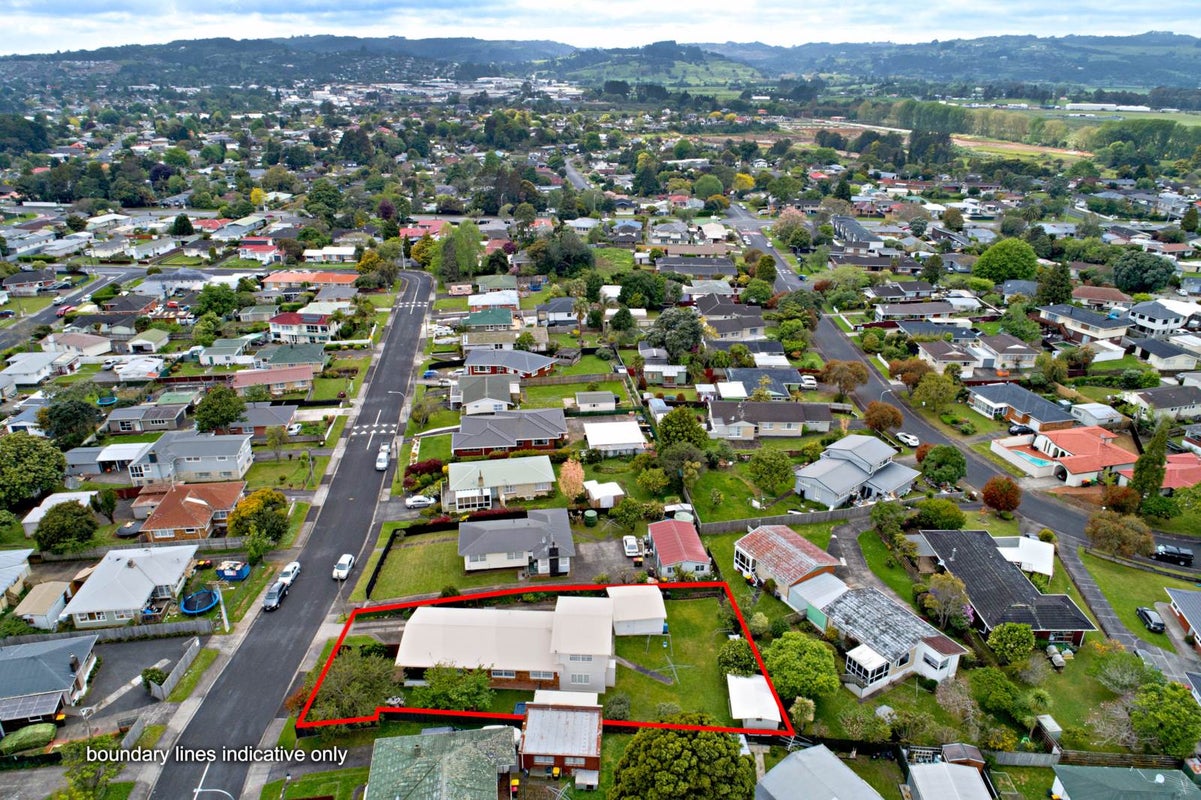 42 Royston Street, Rosehill, Papakura - Carousel 2