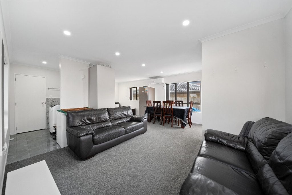 65A Hillside Road, Papatoetoe, Manukau City, Auckland - Carousel 2