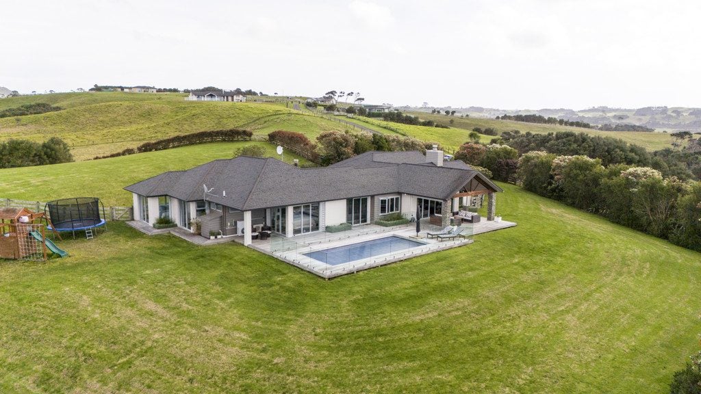 143C Tuparekura Road, Helensville - Carousel 2