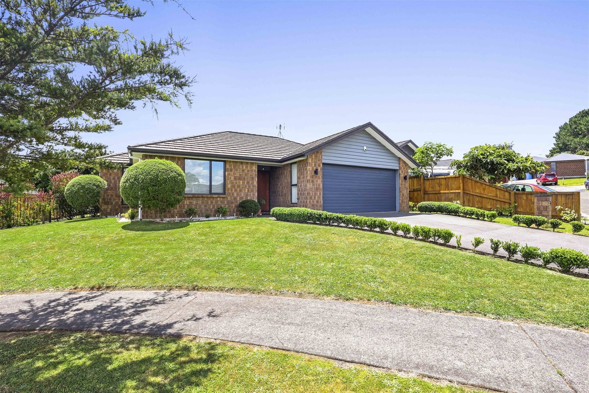 25 Te Ironui Place, Huntington, Hamilton - Carousel 23
