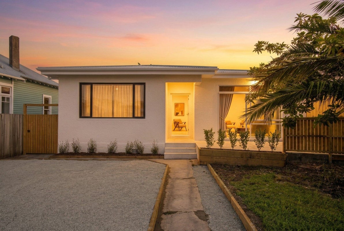 20 Cobden Street, Gisborne, Gisborne - Carousel 2