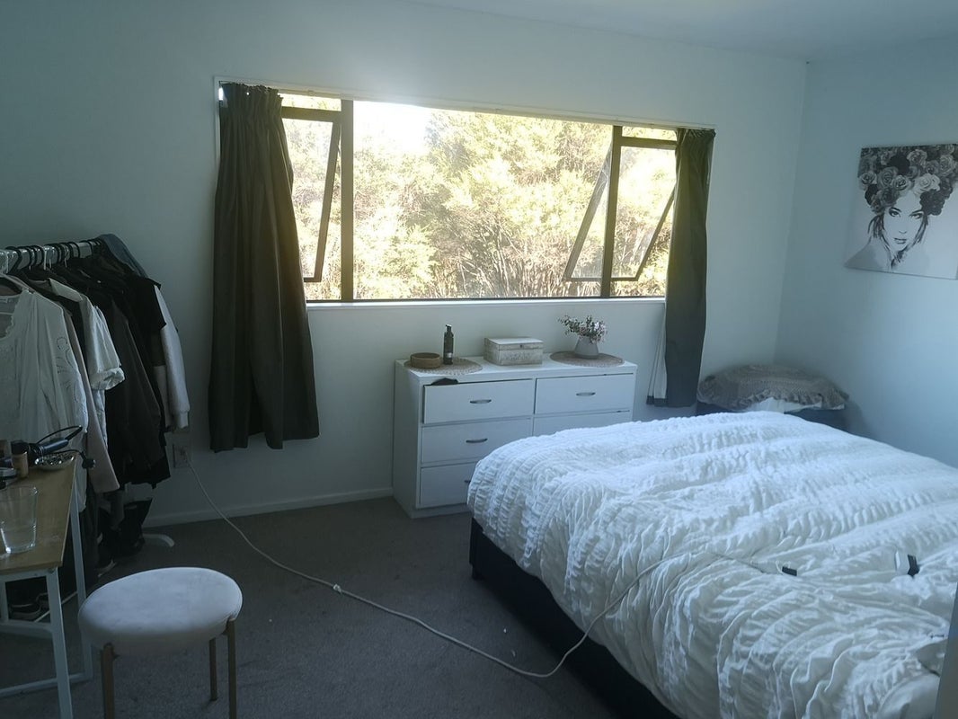 2 Shirley Road, Parau, Auckland - Carousel 25