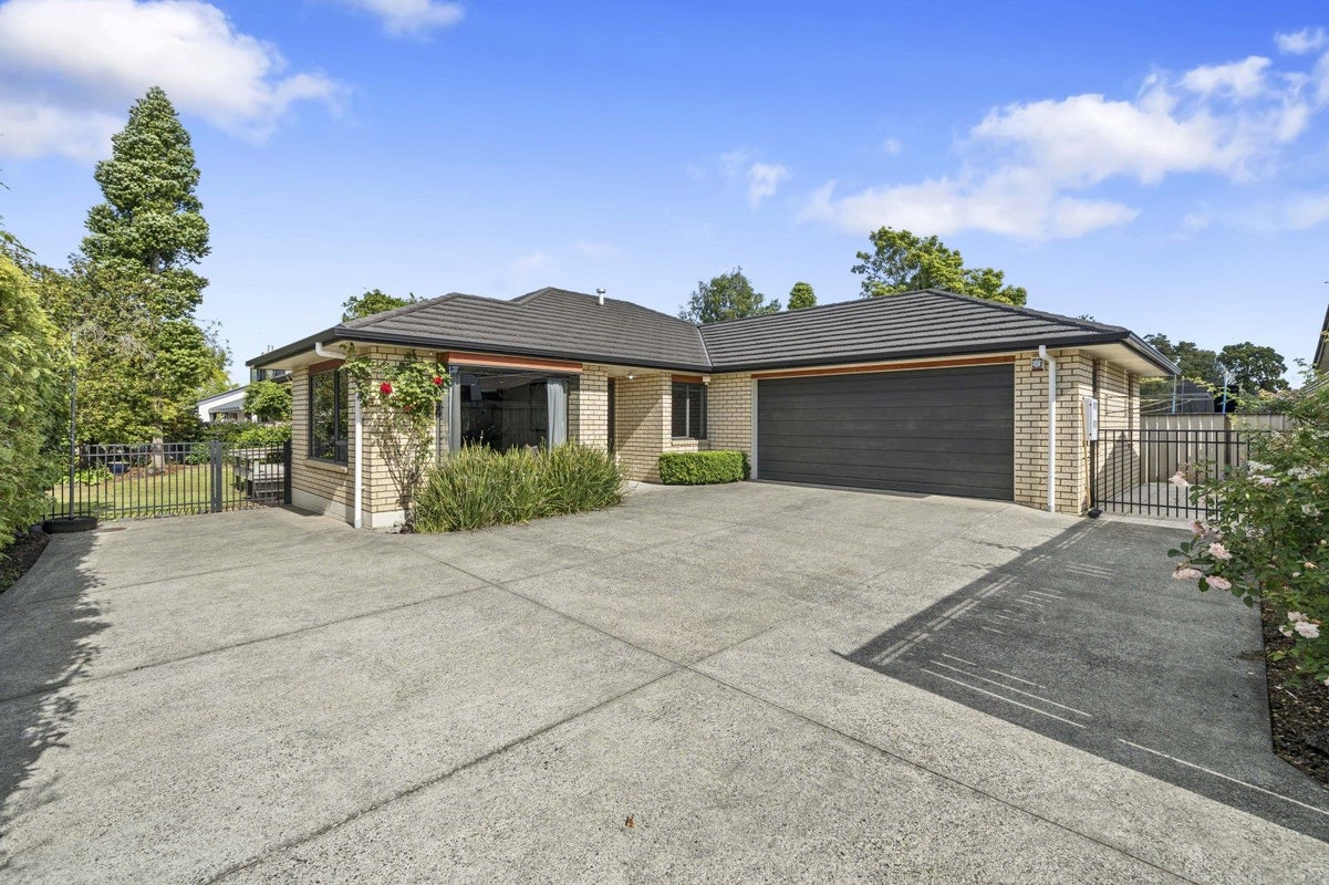 25A George Crescent, Buckland, Pukekohe - Carousel 1