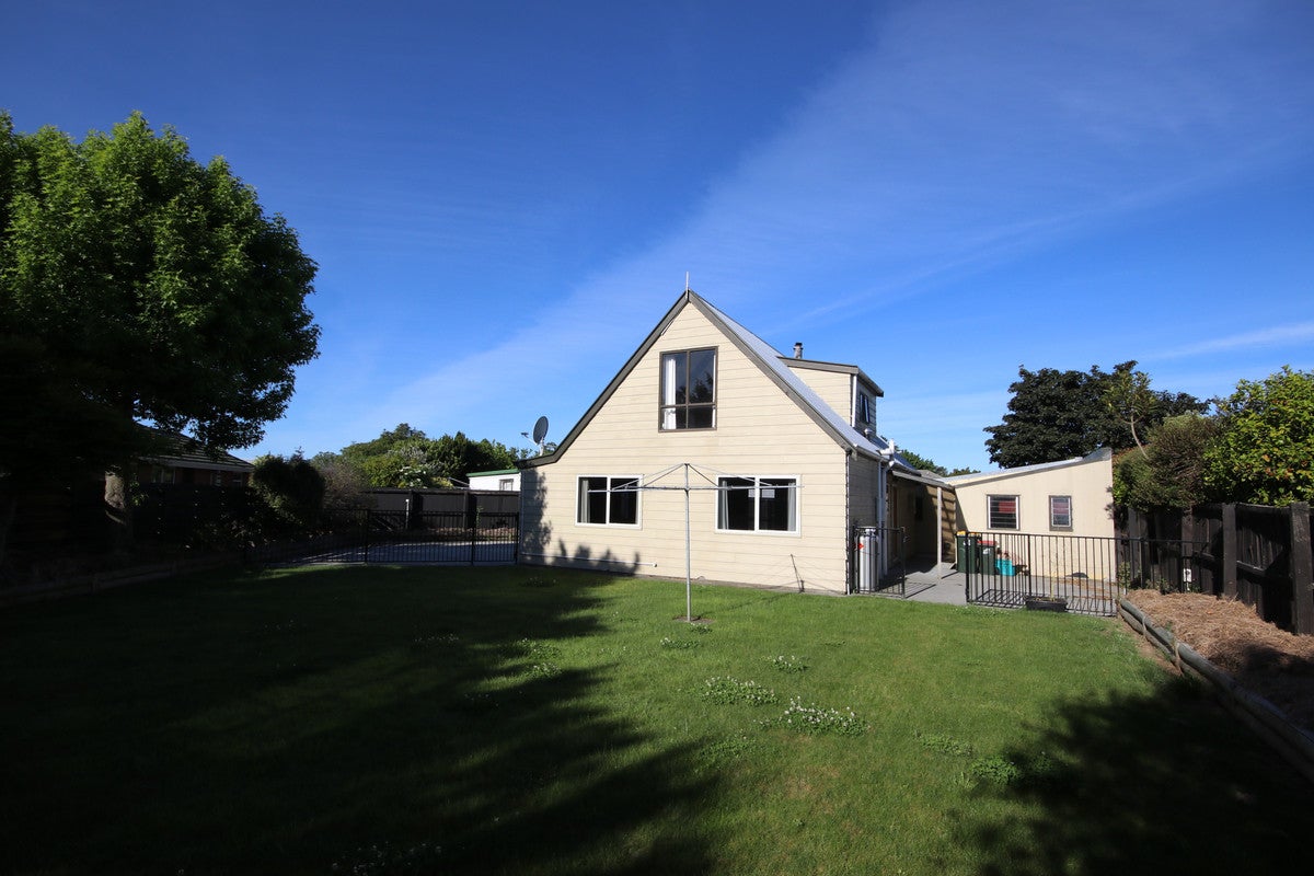 4 Houston Place, Allenton, Ashburton - Carousel 2