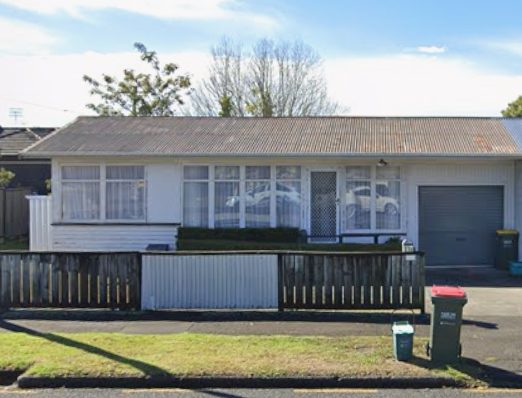 21A Tuhikaramea Road, Dinsdale, Hamilton - Carousel 1