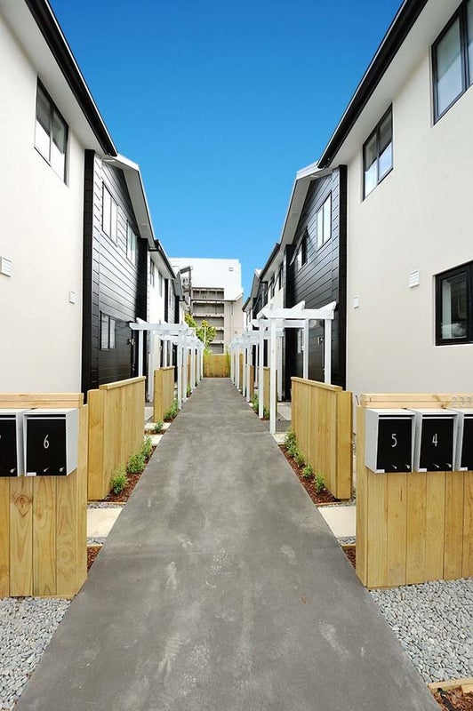 4/233 Hereford Street, Christchurch Central, Christchurch - Carousel 1