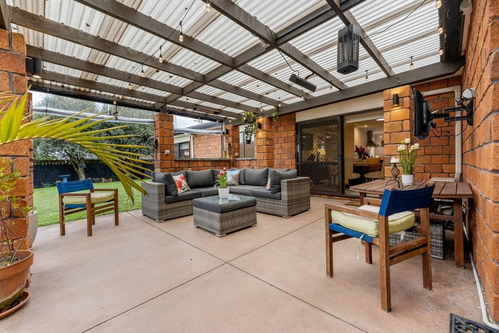 32 Broadhurst Road, Flat Bush, Manukau City, Auckland - Carousel 1