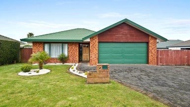 6 Morestead Avenue, Huntington Park, Auckland - Carousel 1