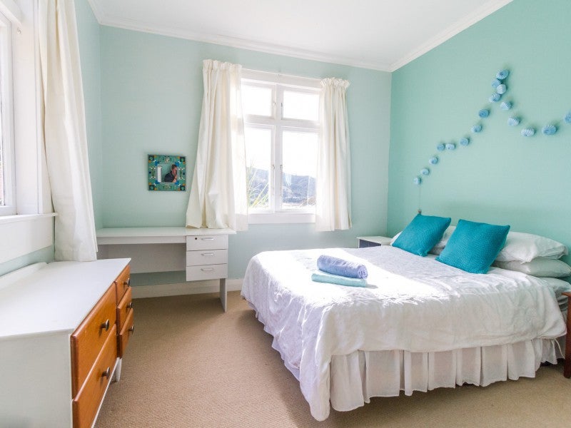 2/8 Spruce Grove, Ranui, Porirua - Carousel 2