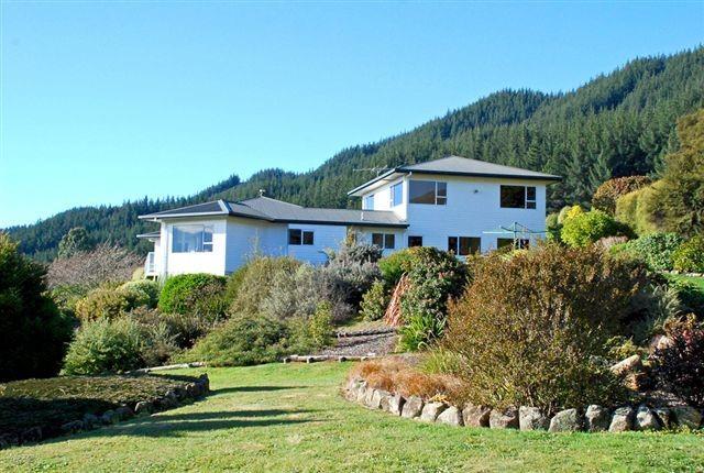 1160 Abel Tasman Drive, Takaka - Carousel 20