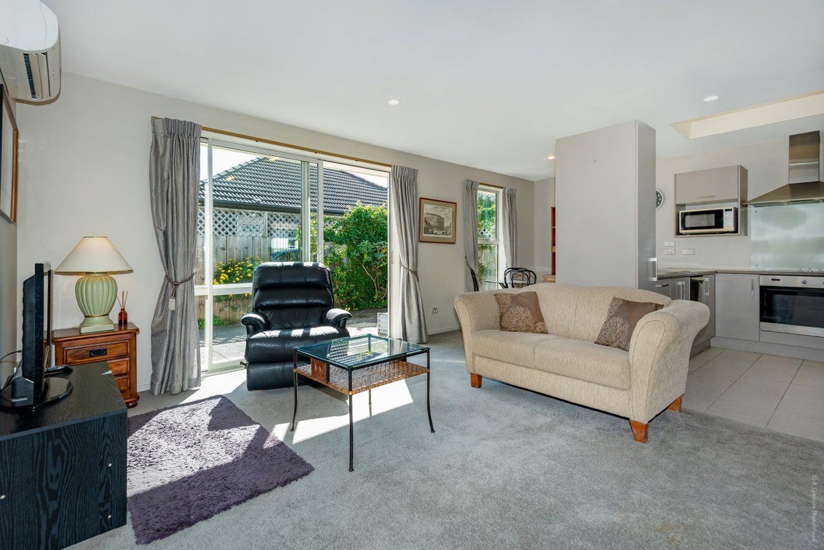 121B Harewood Road, Papanui, Christchurch - Carousel 2
