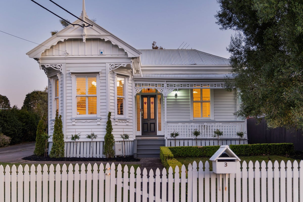 3 Fifth Avenue, Mount Albert, Auckland - Carousel 1