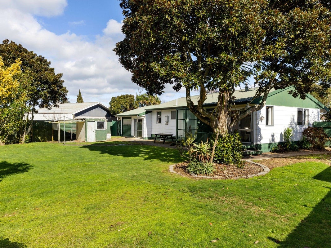 7 McKinley Place, Nawton, Hamilton - Carousel 3