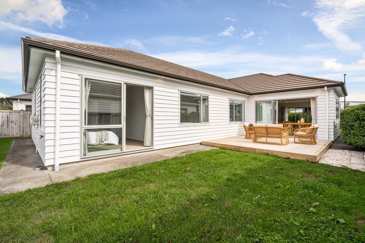 5 Tarras Road, Kumeu - Carousel 2