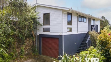116 Stewart Drive, Johnsonville, Wellington - Carousel 1