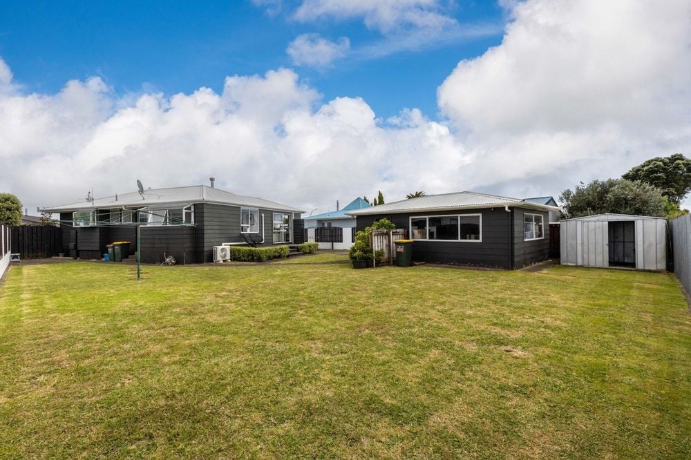 26 Sunnyvale Street, Bell Block, New Plymouth - Carousel 12