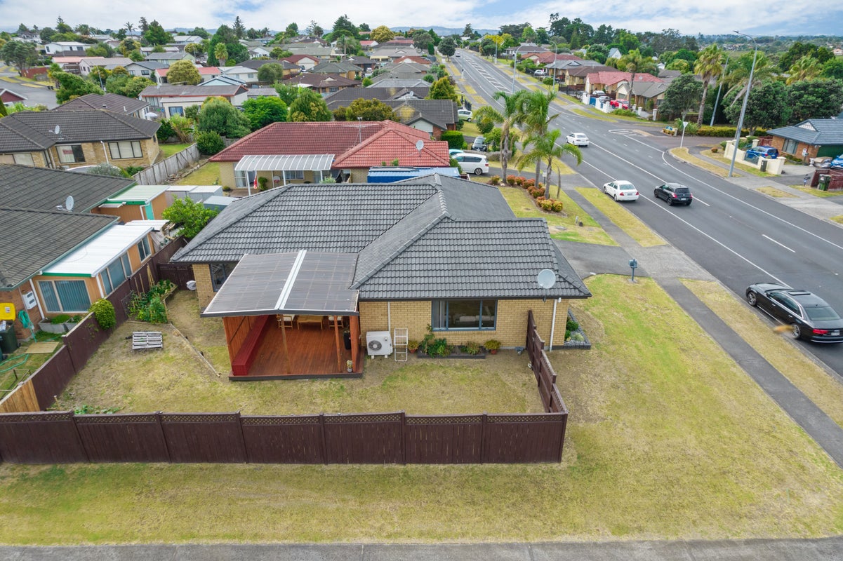 301 Mahia Road, Weymouth, Auckland - Carousel 2