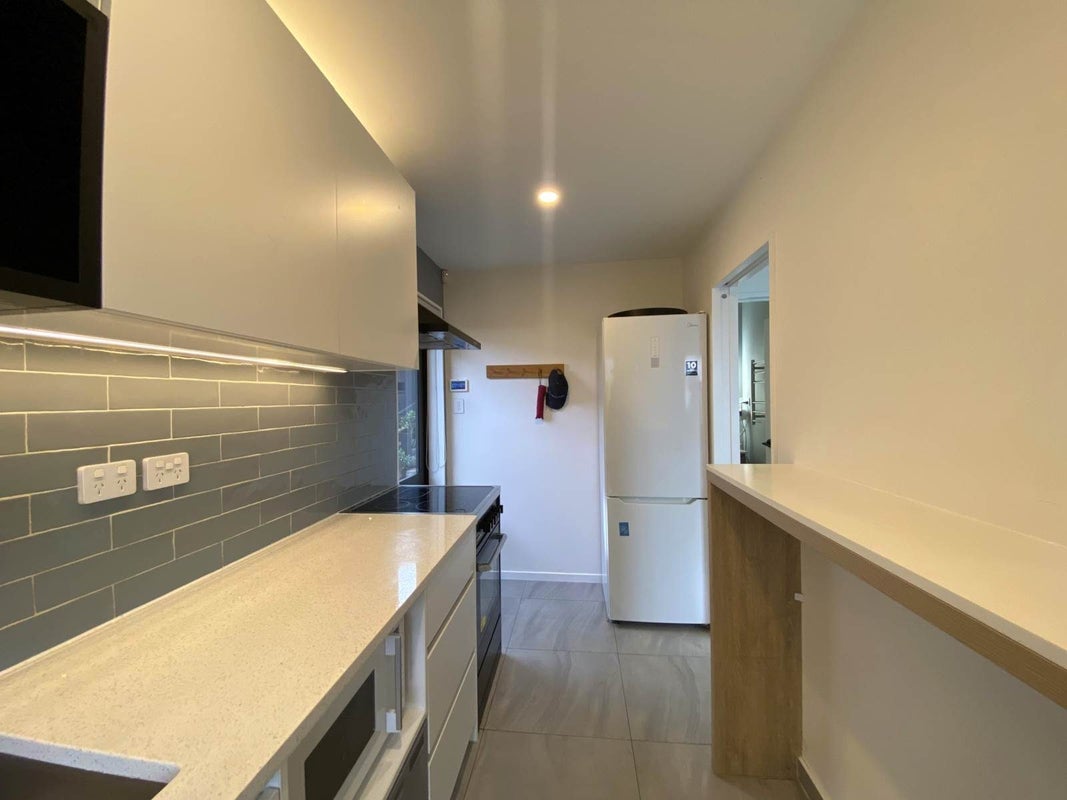 52 Nigel Road, Browns Bay, Auckland - Carousel 2