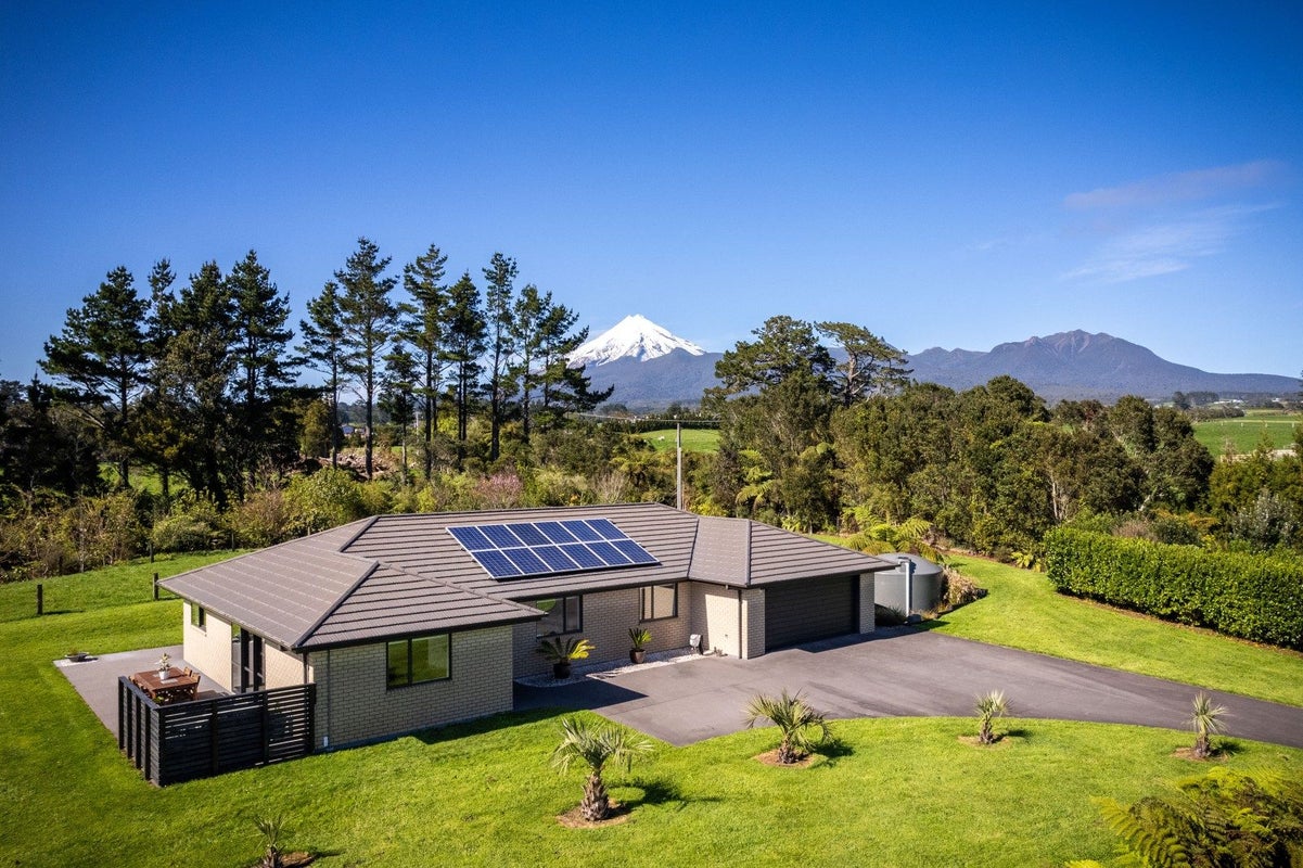 1225 Frankley Road, Hurworth, New Plymouth - Carousel 2
