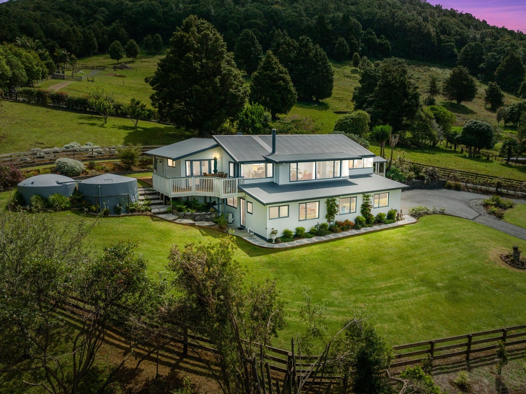 850 State Highway 14, Whangarei - Carousel 1