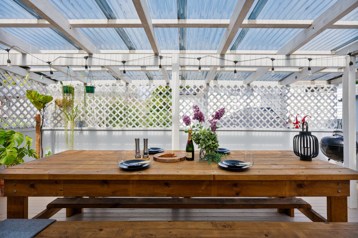 2 Regatta Road, Torbay, Auckland - Carousel 2