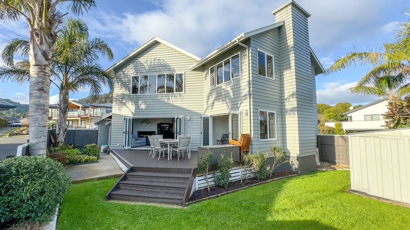 211 The Booms Avenue, Thames, Thames - Carousel 2