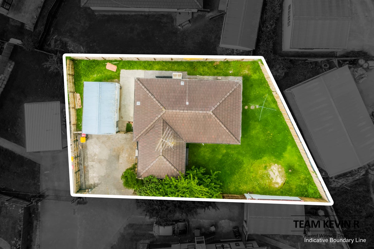2/9 Janese Place, Weymouth, Auckland - Carousel 1