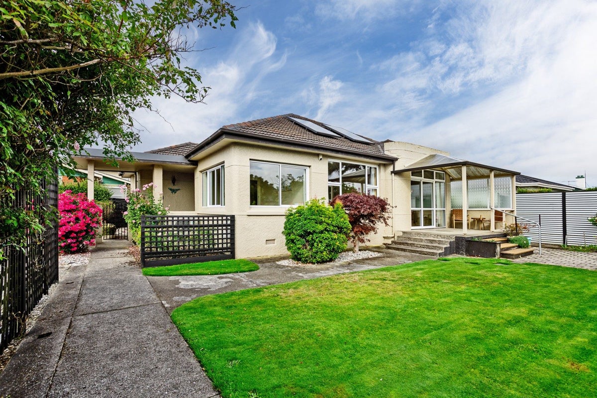 171 Chelmsford Street, Windsor, Invercargill - Carousel 1