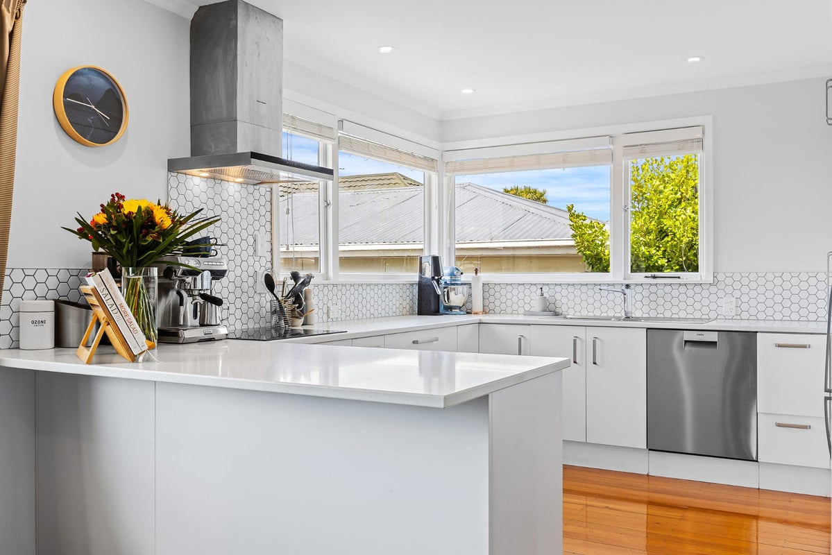 48 Bainton Street, Bishopdale, Christchurch - Carousel 2
