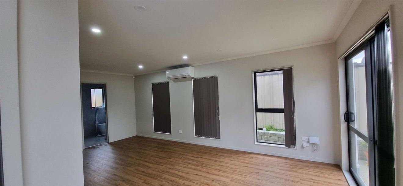 102E Fitzroy Street, Papatoetoe, Auckland - Carousel 2