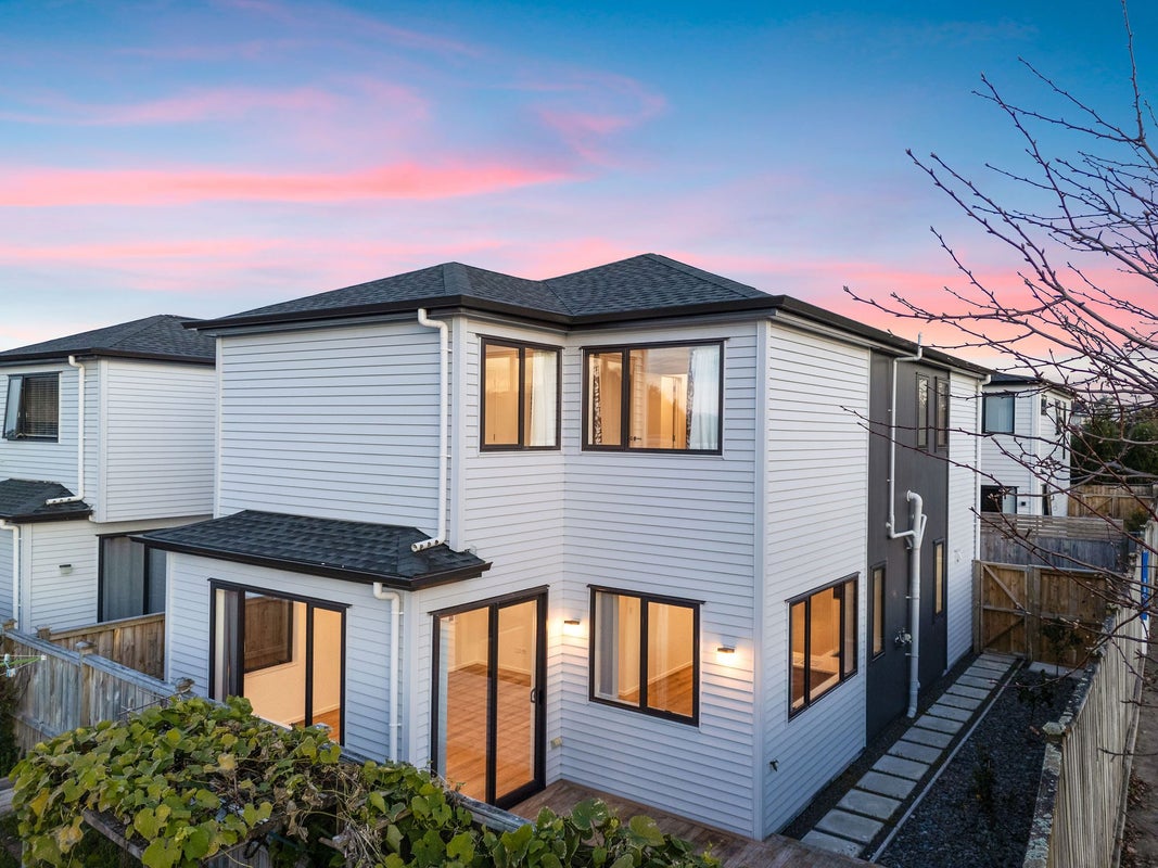 5B Notre Dame Way, Albany, North Shore City, Auckland - Carousel 1