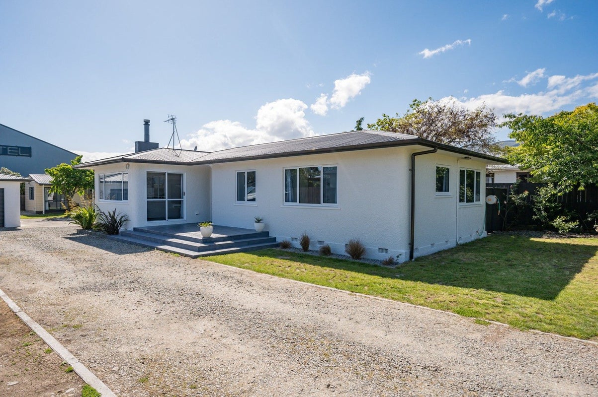 32 APPLEBY Highway, Appleby, Richmond - Carousel 1