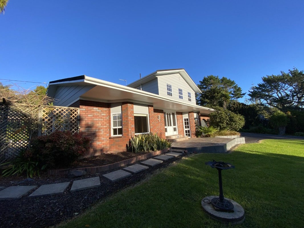 207 Schnapper Rock Road, Schnapper Rock, Auckland - Carousel 2