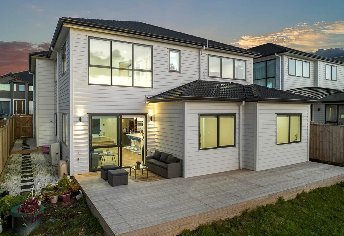 7 Hauhake Road, Flat Bush, Auckland - Carousel 7