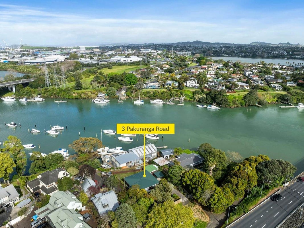 3 Pakuranga Road, Pakuranga, Auckland - Carousel 11
