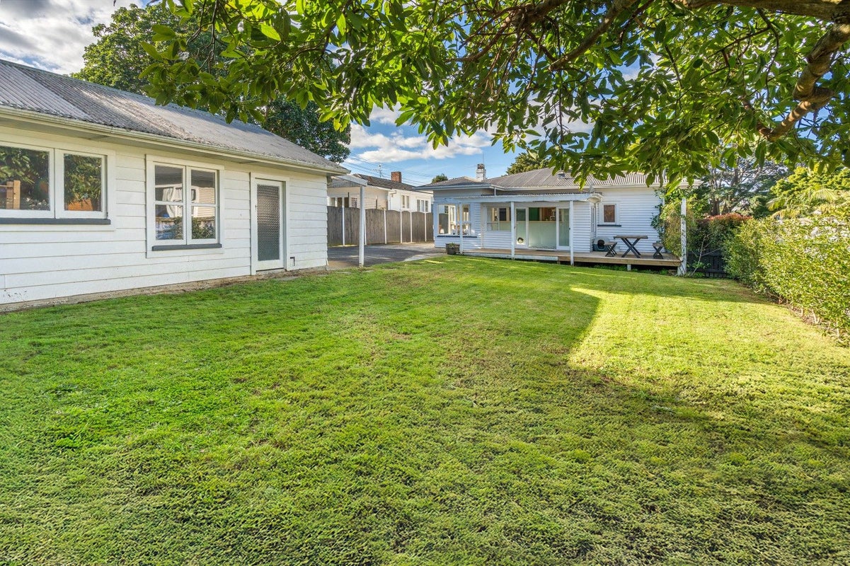 54 Moana Avenue, Onehunga, Auckland - Carousel 2