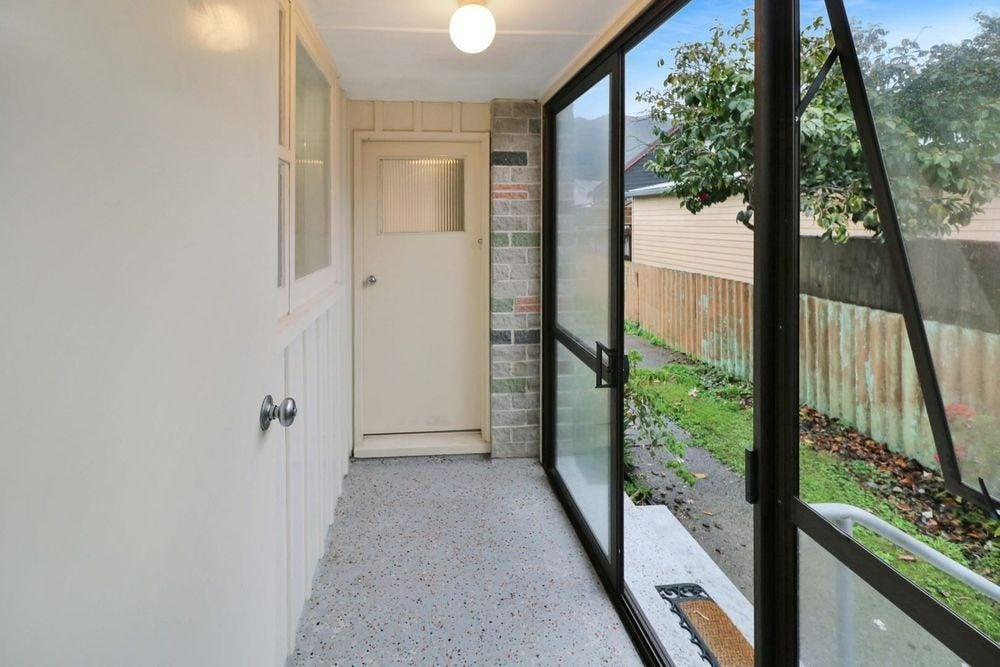 206A Waiwhetu Road, Waterloo, Lower Hutt - Carousel 13