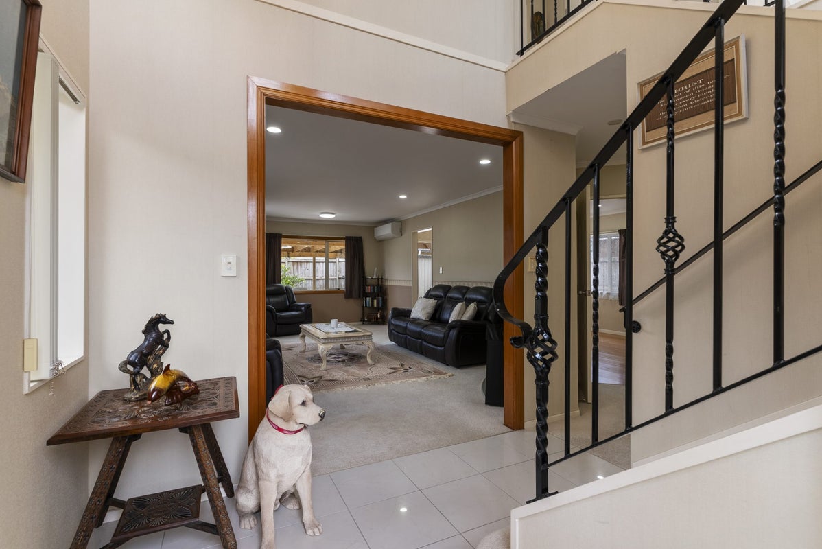 75 Meadowland Drive, Somerville, Auckland - Carousel 2