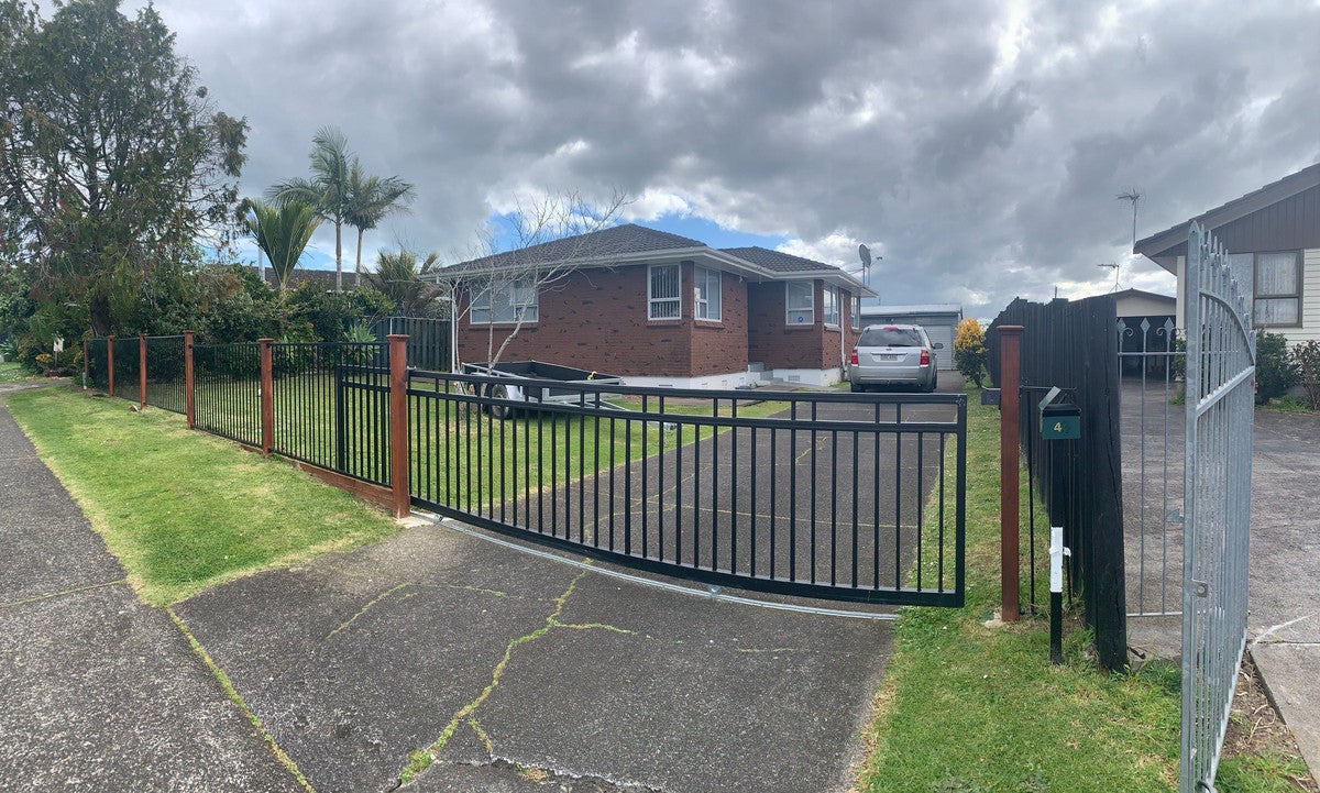 43 Othello Drive, Clover Park, Auckland - Carousel 12