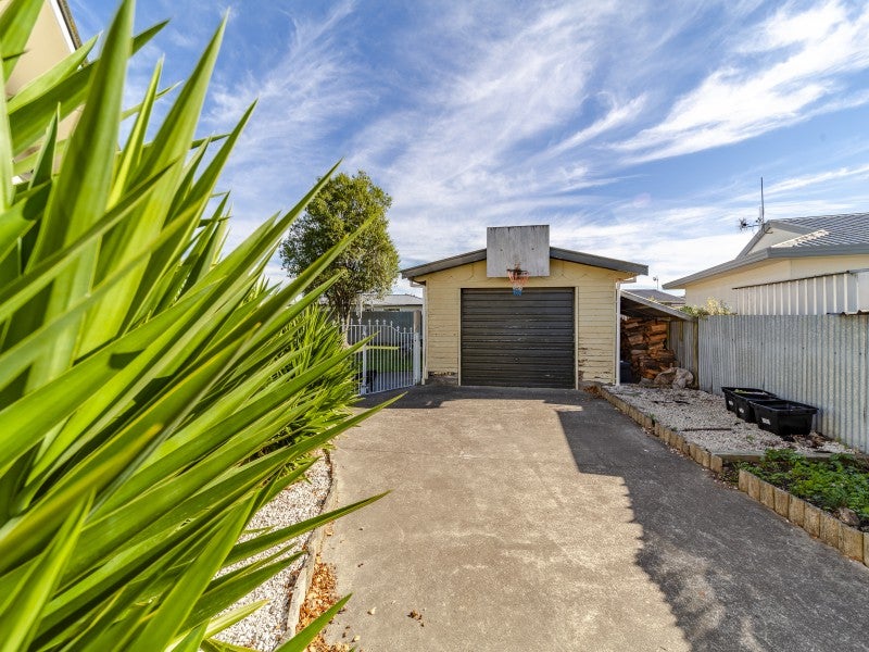 18 Clarence Cox Crescent, Pirimai, Napier - Carousel 20