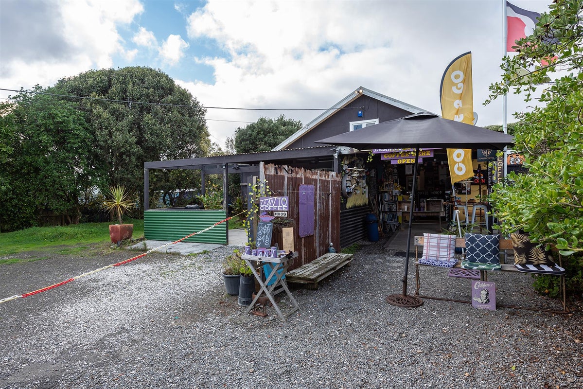 84 Moana Street, Otaki Beach, Otaki - Carousel 2