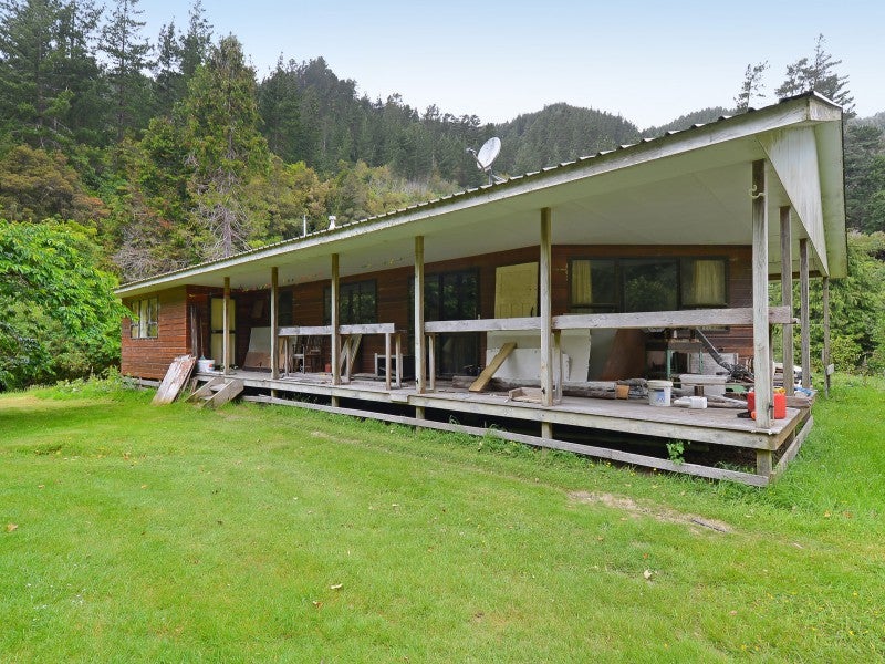 2406 Akatarawa Road, Akatarawa Valley, Upper Hutt - Carousel 1