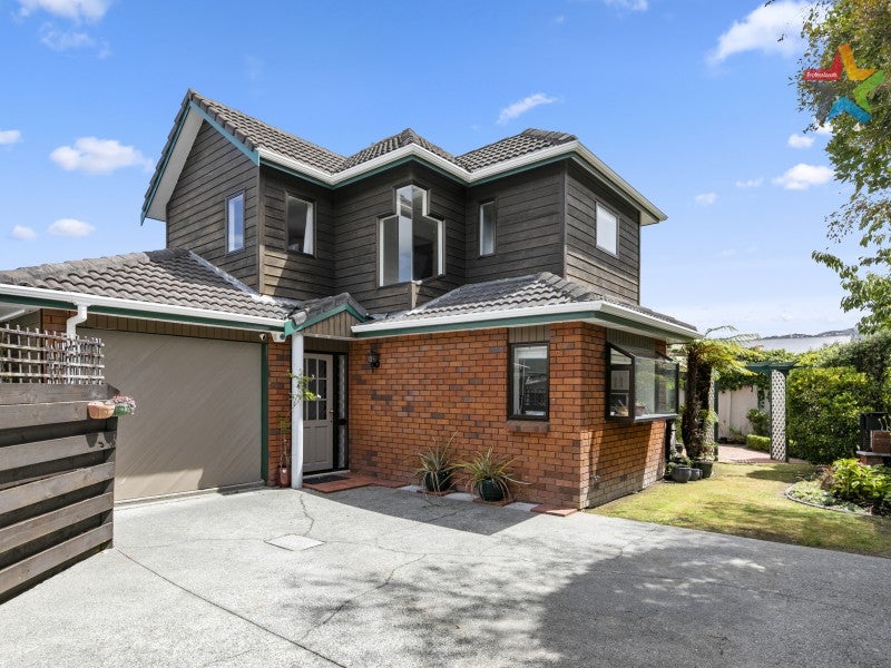 1/69 Hautana ST, WOBURN, LOWER HUTT - Carousel 20