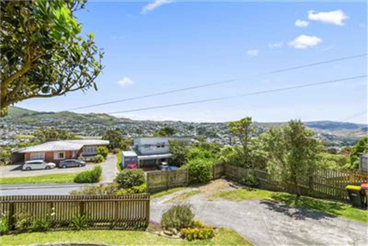 53 Chesterton Street, Johnsonville, Wellington - Carousel 15