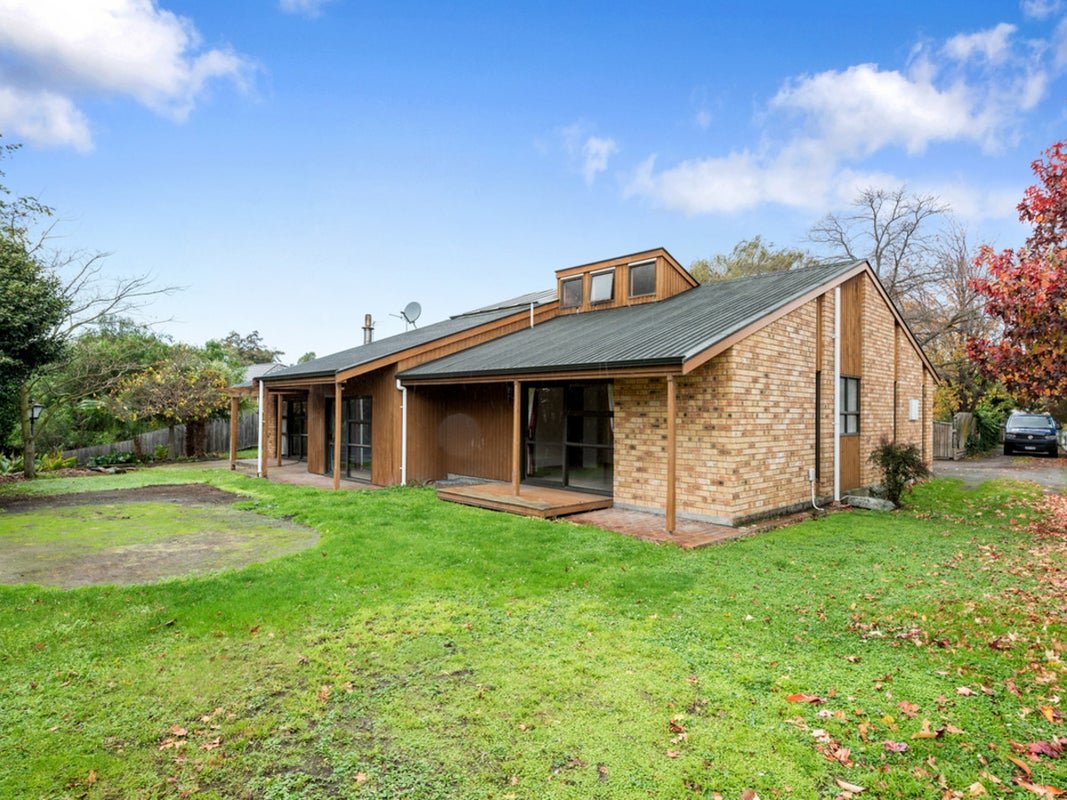 12A Ward Street, Springlands, Blenheim - Carousel 1