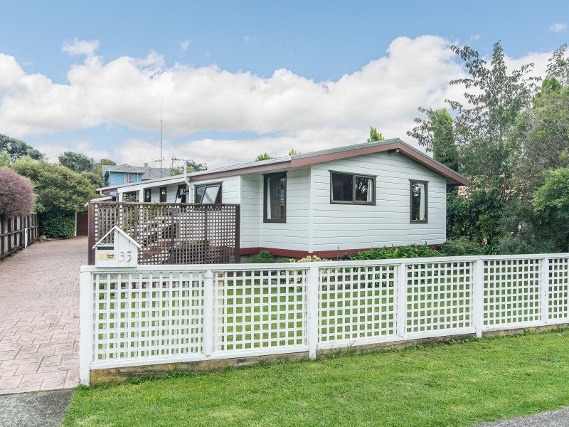 35 Matai Road, Raumati South, Paraparaumu - Carousel 1