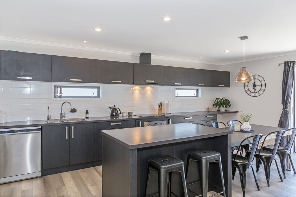 10 Buccaneer Court, Gulf Harbour, Whangaparaoa - Carousel 2